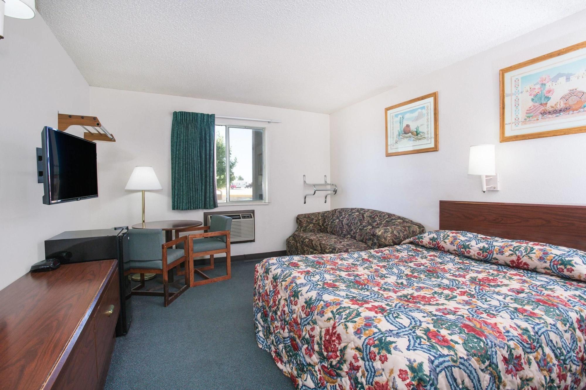 Super 8 By Wyndham Limon Hotel Luaran gambar